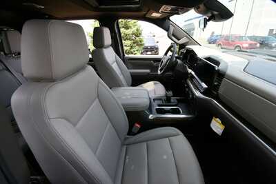 2026 Chevrolet 1500 Crew Cab, $70580. Photo 11