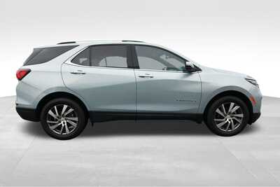 2022 Chevrolet Equinox, $24066. Photo 9