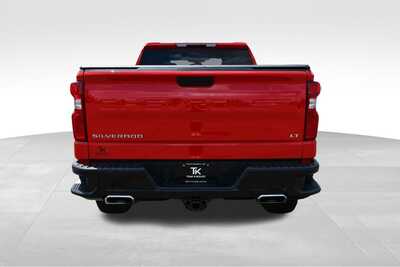 2021 Chevrolet 1500 Crew Cab, $41437. Photo 6