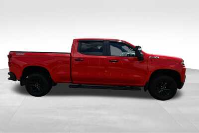 2021 Chevrolet 1500 Crew Cab, $41437. Photo 9