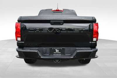 2024 Chevrolet Colorado Crew Cab, $37196. Photo 6