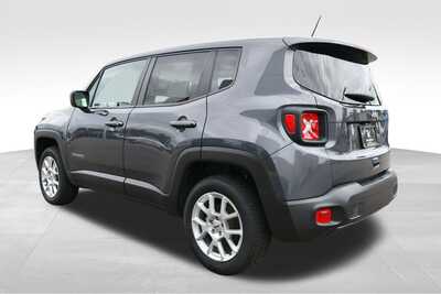 2023 Jeep Renegade, $17347. Photo 5