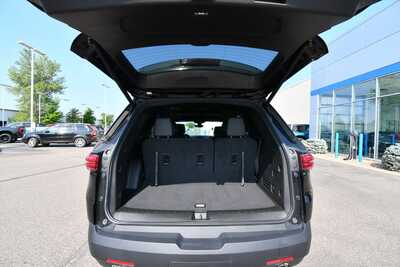 2024 Chevrolet Traverse, $41503. Photo 7