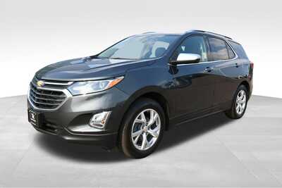 2020 Chevrolet Equinox, $20492. Photo 2