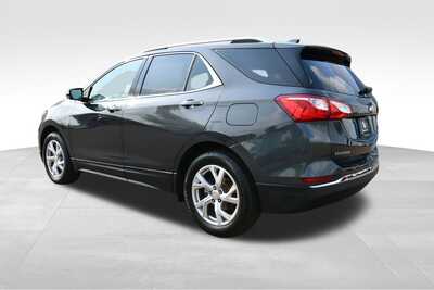2020 Chevrolet Equinox, $20492. Photo 5