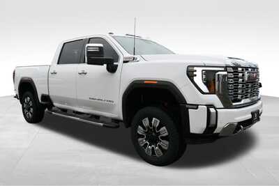 2024 GMC 3500 Crew Cab, $69055. Photo 11