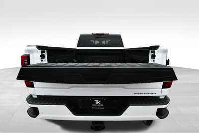 2024 GMC 3500 Crew Cab, $69055. Photo 7