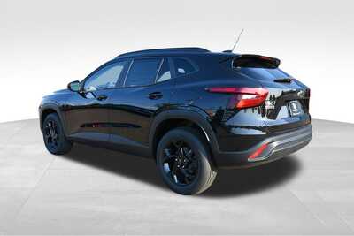 2026 Chevrolet Trax, $27080. Photo 4