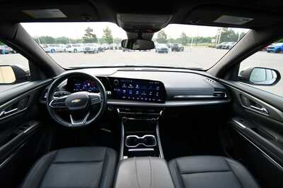 2024 Chevrolet Traverse, $36347. Photo 3