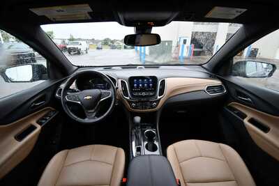 2022 Chevrolet Equinox, $26029. Photo 3