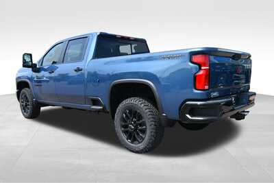 2026 Chevrolet 3500 Crew Cab, $66997. Photo 4