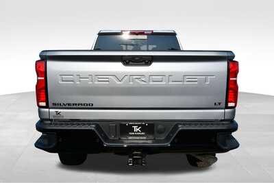 2026 Chevrolet 3500 Crew Cab, $66349. Photo 5