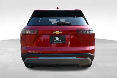2027 Chevrolet Equinox, $36140. Photo 5