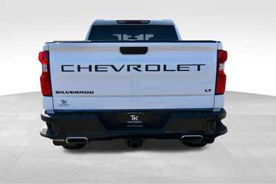 2020 Chevrolet 1500 Crew Cab, $33347. Photo 6