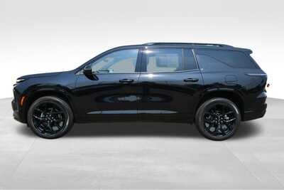 2025 Chevrolet Traverse, $49605. Photo 4