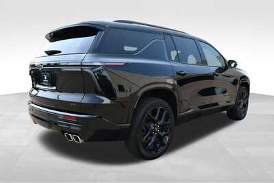 2025 Chevrolet Traverse, $49605. Photo 8