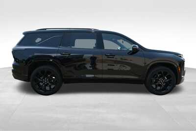 2025 Chevrolet Traverse, $49605. Photo 9