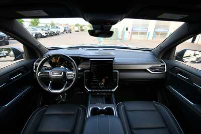 2024 GMC Acadia, $46347. Photo 3