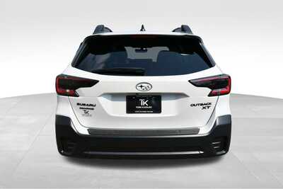 2022 Subaru Outback, $25540. Photo 6