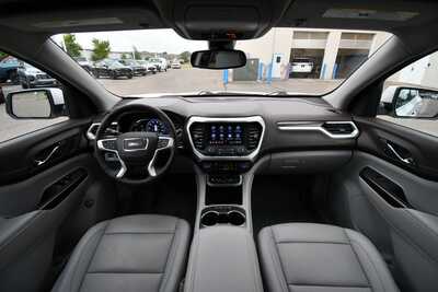 2023 GMC Acadia, $33158. Photo 3