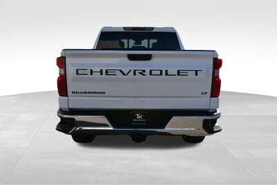 2026 Chevrolet 1500 Crew Cab, $58960. Photo 5