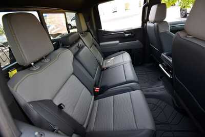 2026 Chevrolet 1500 Crew Cab, $75335. Photo 12