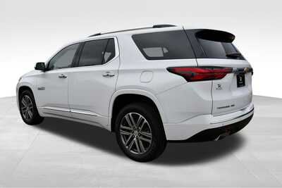 2023 Chevrolet Traverse, $35840. Photo 5