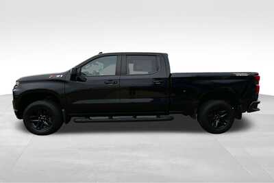 2022 Chevrolet 1500 Crew Cab, $41926. Photo 4