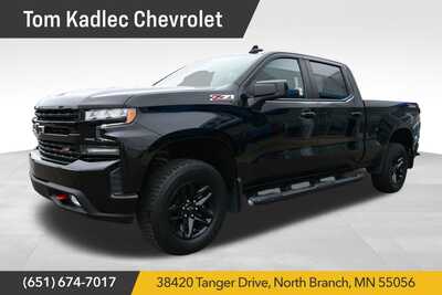 2022 Chevrolet 1500 Crew Cab, $41926. Photo 1