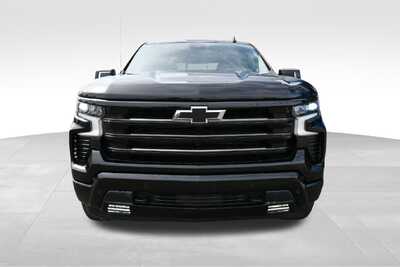 2024 Chevrolet 1500 Crew Cab, $49663. Photo 11