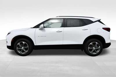 2023 Chevrolet Blazer, $29476. Photo 4