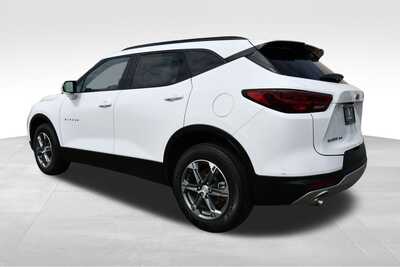 2023 Chevrolet Blazer, $29476. Photo 5