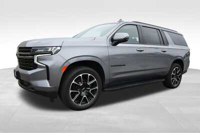 2022 Chevrolet Suburban, $46475. Photo 2