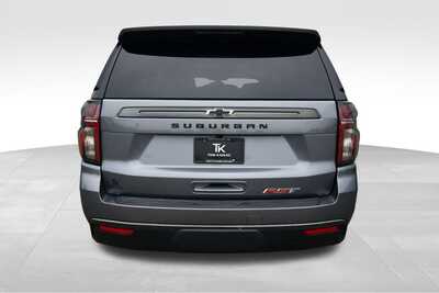 2022 Chevrolet Suburban, $46475. Photo 6