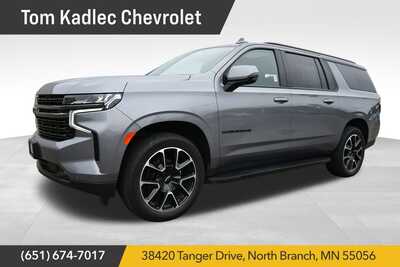 2022 Chevrolet Suburban, $46475. Photo 1