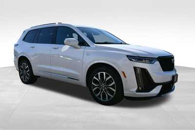 2021 Cadillac XT6, $28110. Photo 10