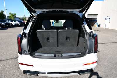 2021 Cadillac XT6, $28110. Photo 7