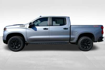 2024 Chevrolet 1500 Crew Cab, $44650. Photo 4