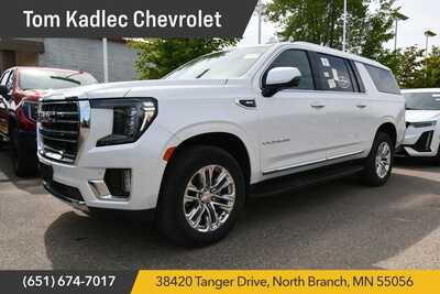 2023 GMC Yukon XL, $55347. Photo 1