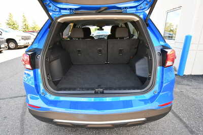 2024 Chevrolet Equinox, $21399. Photo 11