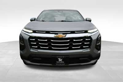 2025 Chevrolet Equinox, $25657. Photo 11