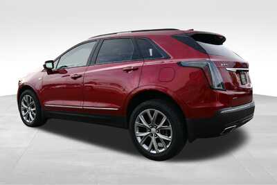 2020 Cadillac XT5, $23300. Photo 5