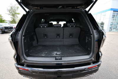 2026 Chevrolet Traverse, $52850. Photo 7