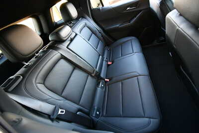 2027 Chevrolet Equinox, $33680. Photo 12