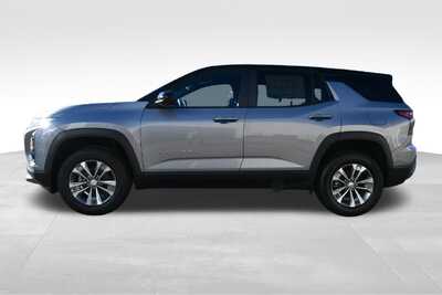 2027 Chevrolet Equinox, $33680. Photo 3