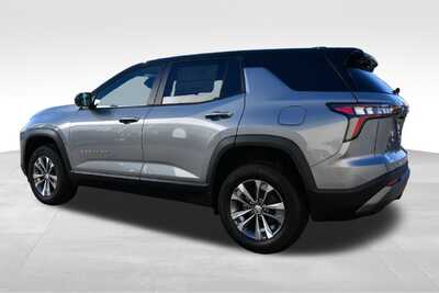 2027 Chevrolet Equinox, $33680. Photo 4