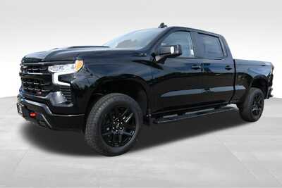 2026 Chevrolet 1500 Crew Cab, $67100. Photo 2