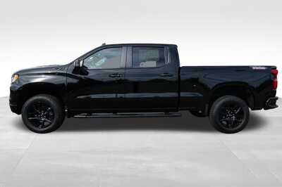 2026 Chevrolet 1500 Crew Cab, $67100. Photo 3