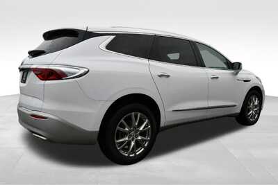 2023 Buick Enclave, $33004. Photo 8
