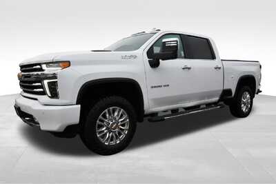 2022 Chevrolet 3500 Crew Cab, $50113. Photo 2